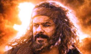 منذر رياحنة يوضح حقيقة إصابته خلال تصوير مسلسل (أبطال الرمال)