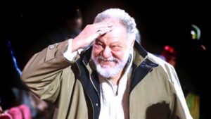 (10 نجوم) منهم (الفخراني، والنبوي، وهنيدي، وكريم، والرداد) خارج الماراثون الرمضاني (2/2)