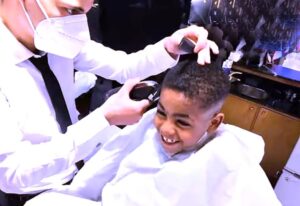 علي عبد الرحمن يكتب: (السوشيال) بين الخير والشر والتشريعات