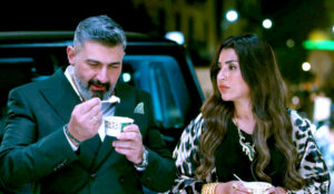 (آيتن عامر) تخطف الأنظار أمام (ياسر جلال) في (كلهم بيحبوا مودى)