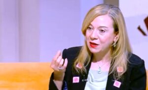 الدكتورة (منال خيري): التخطيط المالي الحكيم يساعد في تنظيم النفقات