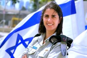 محمود حسونة يكتب: (صحاب الأرض).. صفعة على وجه الصهاينة والمزيِفين والمبتذِلين