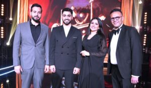 (منير زايد) في حضور طربي مميز حمل روح الزمن الجميل