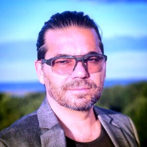 (آلان آلانس): ألبوم (ثنايا) يغوص في عوالم العشق الروحي، مستلهمًا قصائد (الحلاج والرومي)