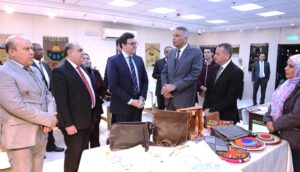 أدعم هذا الرجل (المحب لمصر) والمصريين - الجزء الثالث