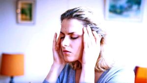 (مي محمد): متوسط ظهور المخاطر لدى الرجال يبدأ عند سن 50.5 عامًا