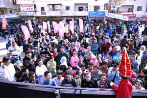 وزارة الثقافة تشارك أهالي المطرية فرحتهم بالإفطار السنوي بـ (العروض الفنية)