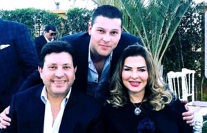 زوجة الفنان الكبير (هاني شاكر) تؤكد حقيقة الوضع الصحي لأمير الغناء العربي