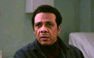 محمود حسونة يكتب: (حكاية نرجس).. عظمة على عظمة