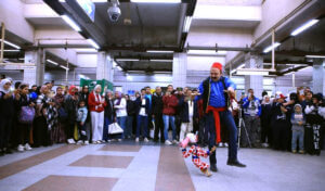 (الليلة الكبيرة) تسجل حضورا قويا داخل محطات مترو الأنفاق في رمضان