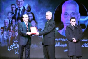 (محمد صبحي) لابد من التأكيد على ضرورة الفصل بين الفن والحياة الخاصة للفنانين