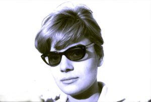 أحمد صبحي يكتب: (النظارة السوداء).. حين نختار ألا نرى!