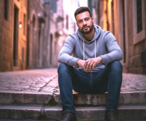 الفنان (ماهر محمود إسماعيل) في سهرة غنائية بالمتحف القومي للمسرح والموسيقى والفنون الشعبية