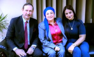 تكريم (أيمن الشيوي، ومصطفى غريب) في (مهرجان المسرح العالمي) في دورته الرابعة