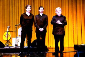 بعد نجاح حفله الأول في أوبرا الجزائر، (مارسيل خليفة) يواصل حفلاته في وهران وقسنطينة