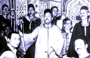 (محمد طه) الذي رفض مملكة الأغنية الشعبية، ومنحه (طه حسين) أعلى الشهادات في الموال