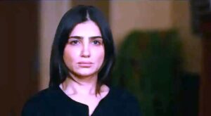 (مي عمر) تشوه لوحة (الست موناليزا)، وتقهر (ليوناردو دافنشي) في مرقده!