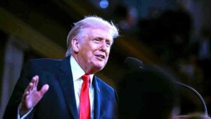 (أسامة كمال): تصريحات ترامب تشكل حالة غير مسبوقة من التناقض