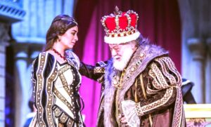 (يحيى الفخراني) رئيسًا شرفيًا لمهرجان مسرح الأطفال تتويجًا لمسيرة حافلة بالإبداع