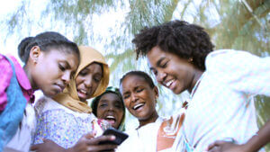 (ملكة القطن) يفوز بجائزة لجنة التحكيم كأفضل فيلم من مهرجان الأقصر للسينما