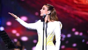 (مصطفى كامل) يطالب بإعادة  النظر في قرارات ترشيد الكهرباء