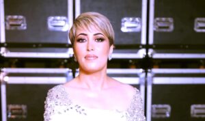 فيلم (بنت الريح) يطرح نفسه كعمل يجمع بين رؤية فنية خاصة ضمن أفق دولي