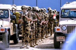 لماذا لا يكف (عماد أديب) عن الهذيان؟!