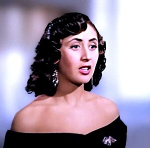 رحيل (ليلي الجزائرية) التى تم محاكمة فريد الأطرش بسببها، وأعجب بها عبد الوهاب