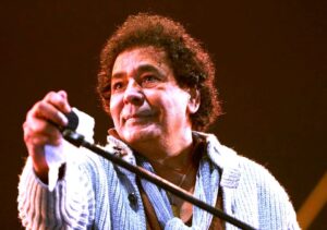 بهاء الدين يوسف: (علي الحجار).. صوت الزمن الجميل