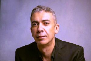 رضا العربي يكتب: (ضياء العوضي).. عاش بينا من قبل!