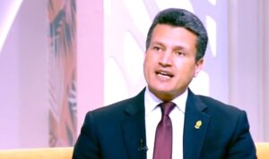 الدكتور (أسامة الحديدي) يؤكد على ضرورة حصول الطرفين على (رخصة تأهيل للزواج)