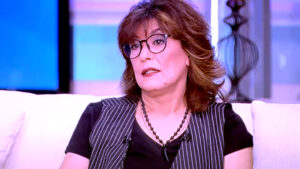 (سماح أنور) عضوا في لجنة تحكيم بـ (مهرجان أسوان الدولي لأفلام المرأة)