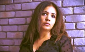 فيروز كراوية تطلق اغنيتها الجديدة (حُب ساعة على جميع المنصات الموسيقىة