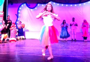 كمال زغلول يكتب: إيناس نور.. تضيئ القومي للطفل