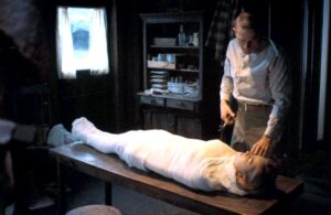 رضا العربي يكتب: الوحش.. الغرق في عتمة (النفس البشرية)!