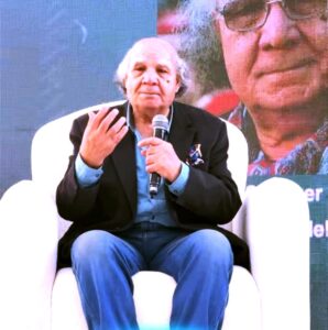 اليوم تسليم جوائز (مهرجان جمعية الفيلم) في مركز الإبداع، وضي، ورامبو، يتقاسمان أغلب الجوائز.