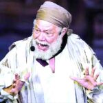 (يحيى الفخراني).. الأسطورة الذي صنع من حياته ملحمة فنية مشغولة بالإبداع