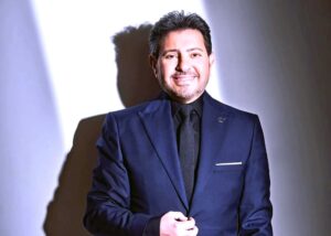 حسين فهمي: (هاني شاكر) كان إنسانا رائعا، من طراز نادر، وستبقى أعماله خالدة