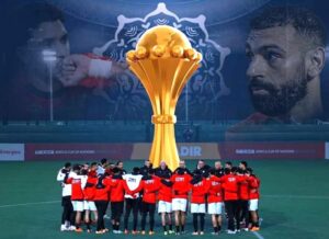 (خالد عصام): الشعب المصري حول (يا مصر بتعمليها إزاي) إلى عنوان للفرح