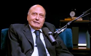 (أسامة سرايا).. في حوار المكاشفة حول المهنة والوطن