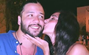 آية سماحة).. صور الأحبة كذريعة لاتهام المجتمع!