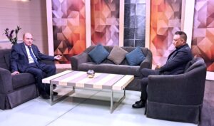 (أسامة سرايا) يفتح خزائن الذاكرة في برنامج (الحريف) على قناة نايل لايف