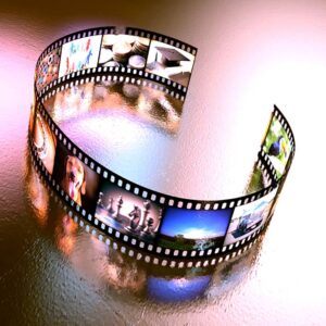 (السينما) المصرية الحالية تعيش كبوة حقيقية بمنطق الاستسهال و(الخلطة المضمونة)!