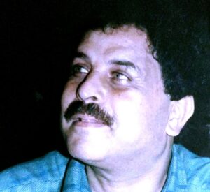 المخرج المسرحي (أحمد عبد الجليل).. 50 عاما من الإبداع الذي توج بجائزة التفوق