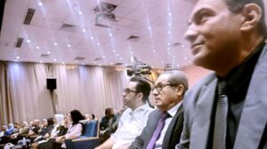 عادل عوض.. عندما كرّمت القمة النفسية مخرجًا سبق عصره بـ (العقرب)