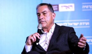 من القاهرة لتل أبيب (جدعون ليفي) ليس استثناء وسيناء خط أحمر !
