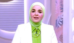 (منى عبد الغني): السوشيال ميديا ليست قاضيًا.. والخلافات الأسرية لا تُحل أمام الجمهور