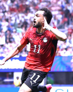 ثمة شيء عفن في "كوكبنا"!