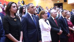 بعد أكثر من 60 عامًا.. الجزائر ترد الجميل لـ (محمد فوزي) ملحن نشيدها الوطني