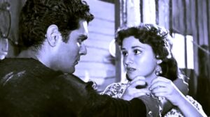 (فاتن حمامة) و(عمر الشريف).. حكاية حب صنعتها السينما وأوقفها الاحترام